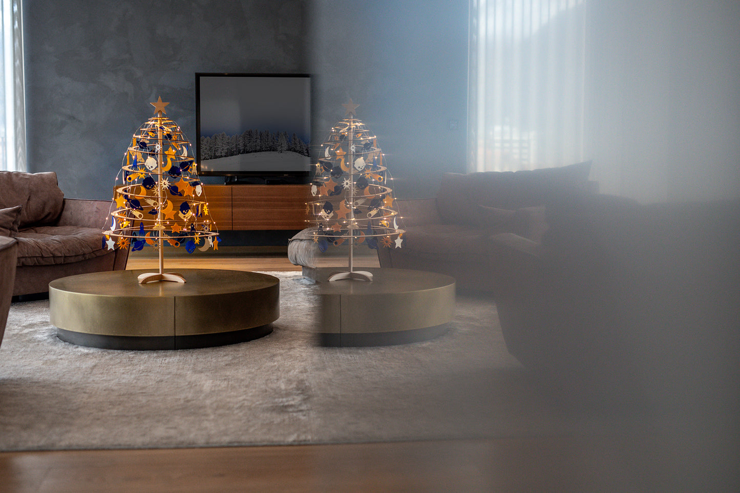 Spira Small oval - Santa's Light Shop