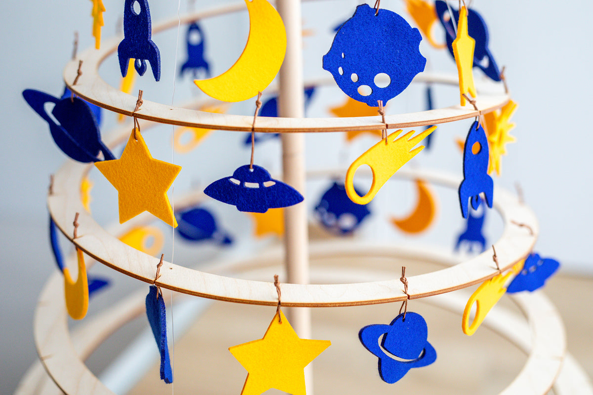 Space felt decoration small - Santa's Light Shop