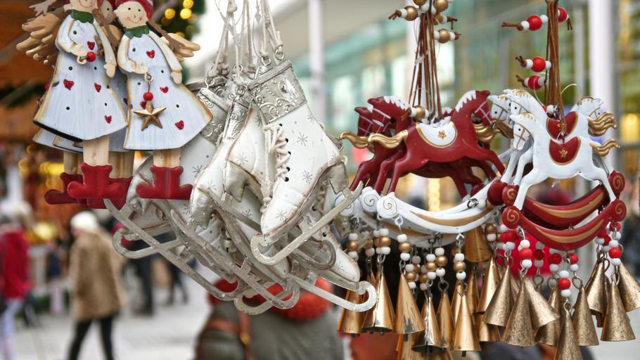 The Best Christmas Markets in Europe - Santa's Light Shop